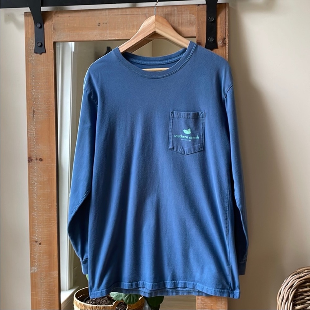 Southern Marsh Outfitter Collection Red Snapper Tee Size L